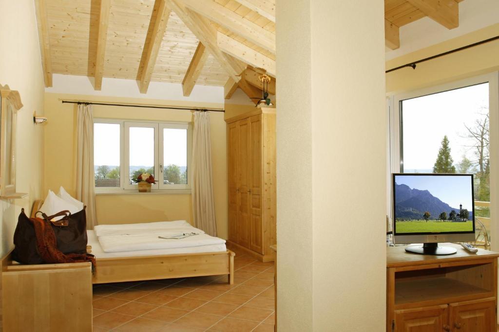 Hotel Garni Mowe Tutzing Room photo